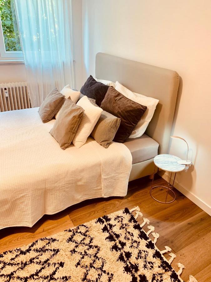 Gaestehaus Zur Uni Klinik Exklusives Apartment Mit Kueche Und Badezimmer ฮอมบวร์ก ภายนอก รูปภาพ
