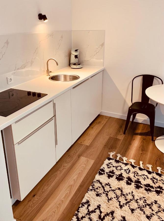 Gaestehaus Zur Uni Klinik Exklusives Apartment Mit Kueche Und Badezimmer ฮอมบวร์ก ภายนอก รูปภาพ